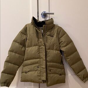 Oakley Women's Ski Jacket - Olive Green